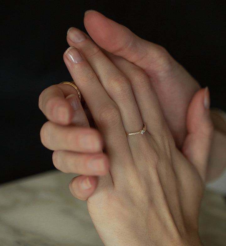 OUVERTURE | Diamond 0.08 14K Gold Ring w. Diamonds