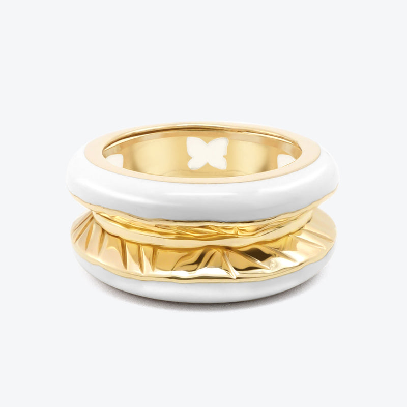 Antarctica 18K Gold Ring w. White enamel