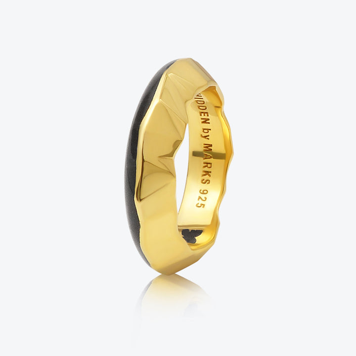 A. Iceberg 18K Forgyldt Ring m. Sort Emalje