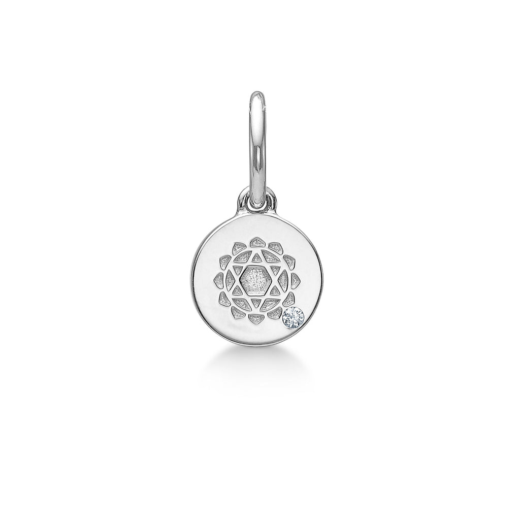 Inner Peace Heartchakra 18K Whitegold Pendant w. Diamond