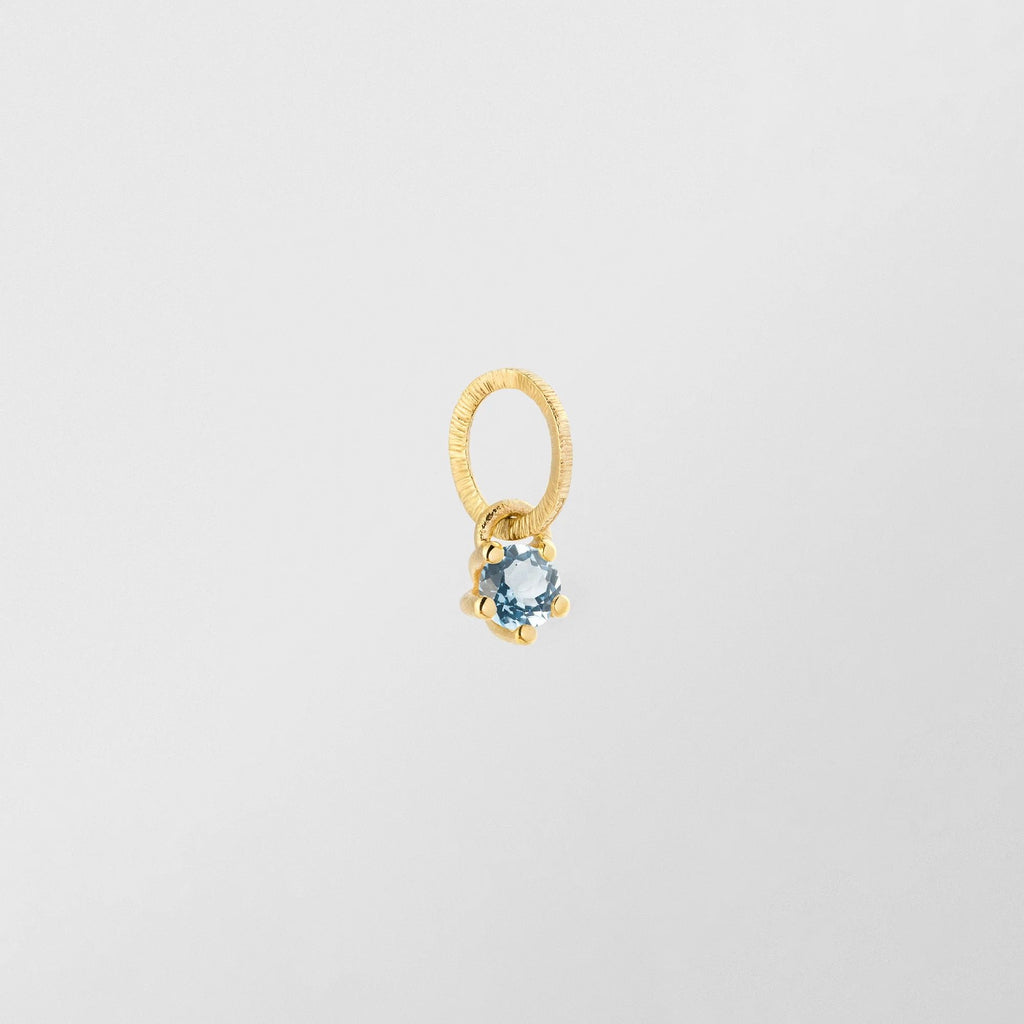 Cocktail 18K Gold Pendant w. Sky Blue Topaz