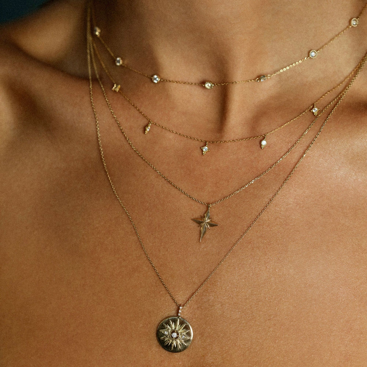 Paradis 18K Gold Halskette w. Weiße Topazes