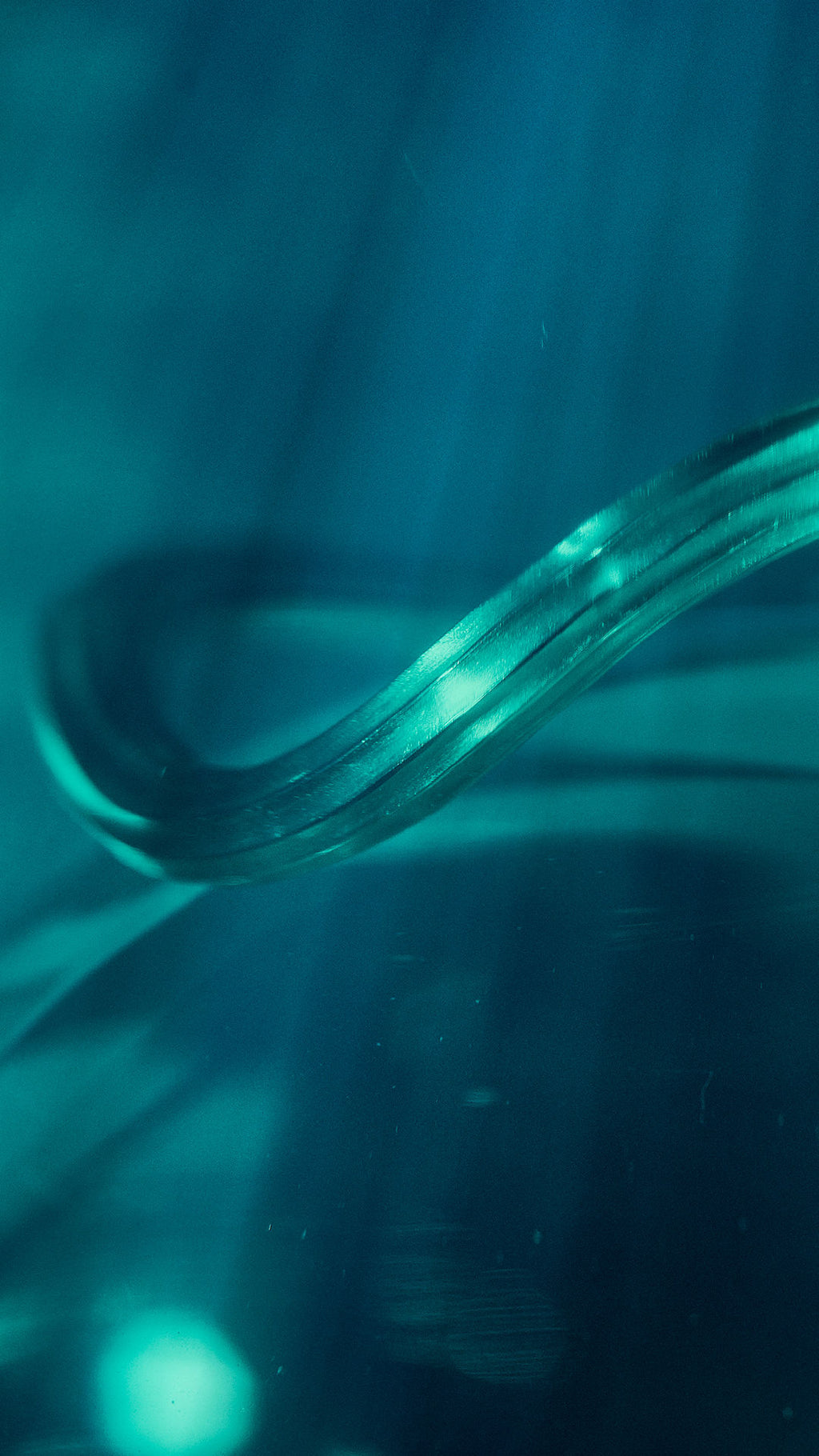 Under The Sea 18K Gold Bangle