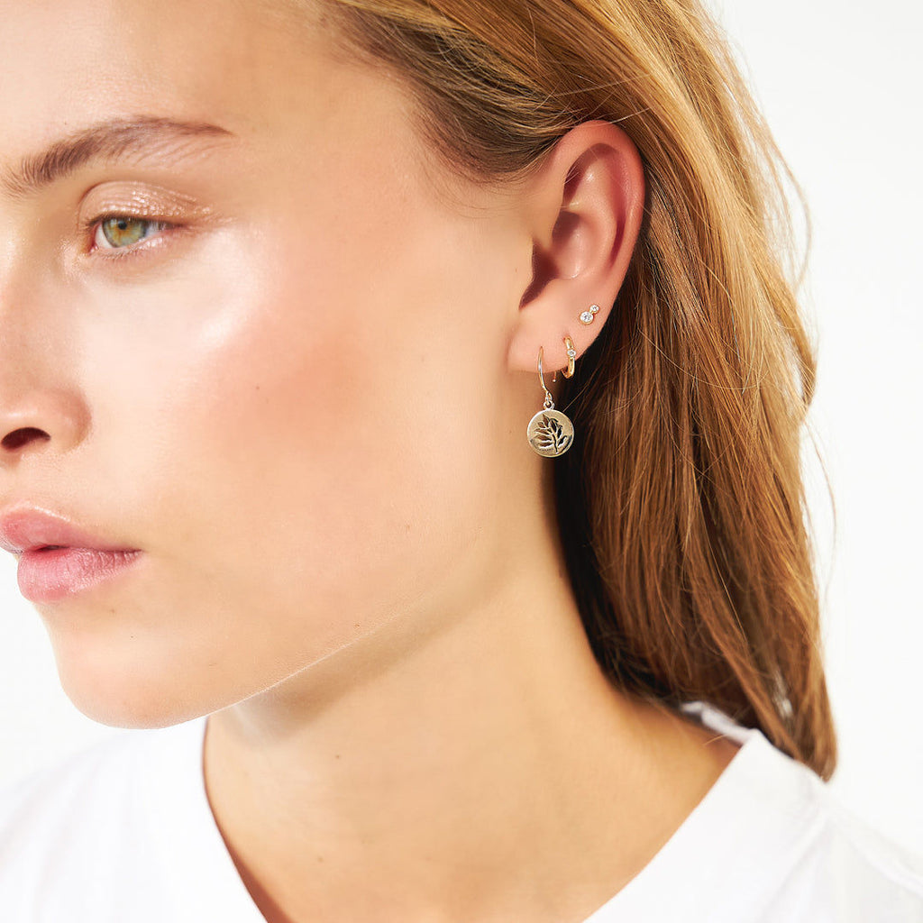 Purity Medium 14K Gold Earring w. Diamond