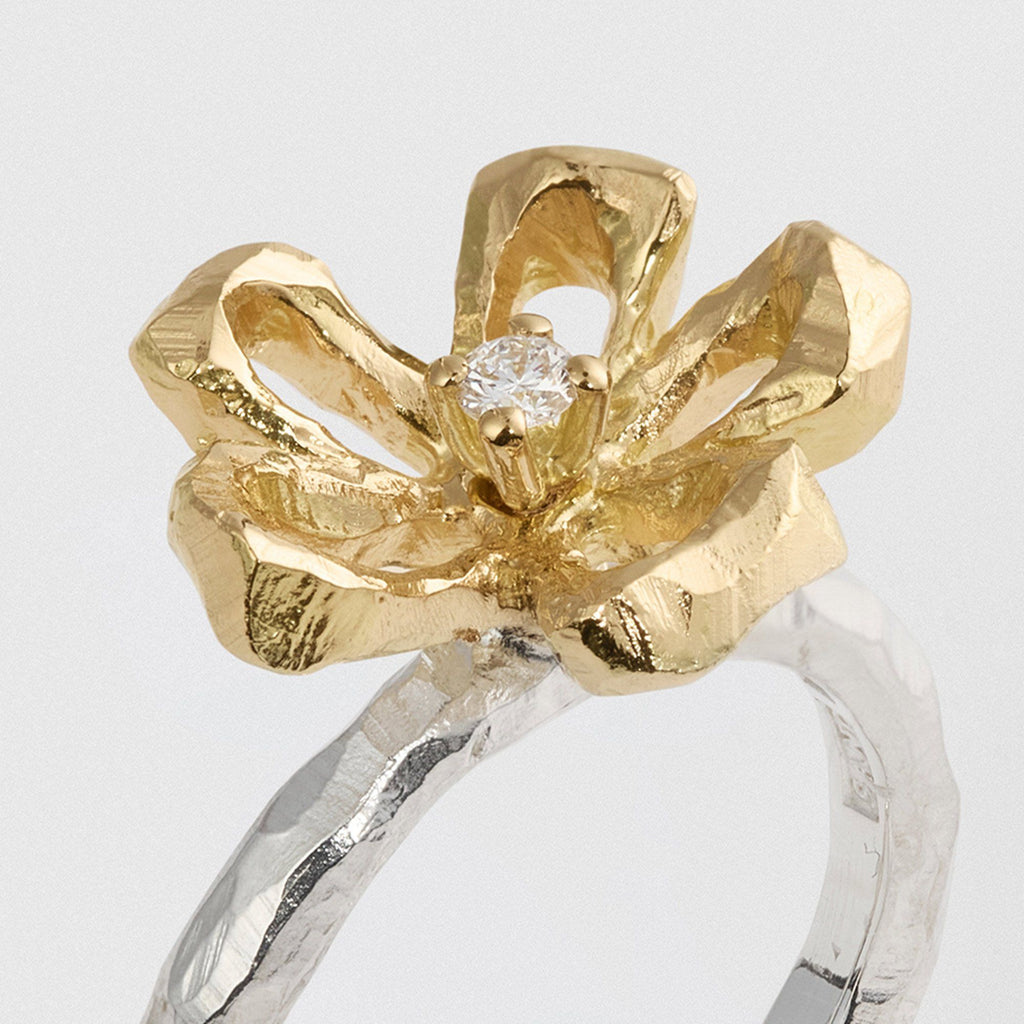 Ringo Flower 18K Gold & Silver Ring w. Diamond