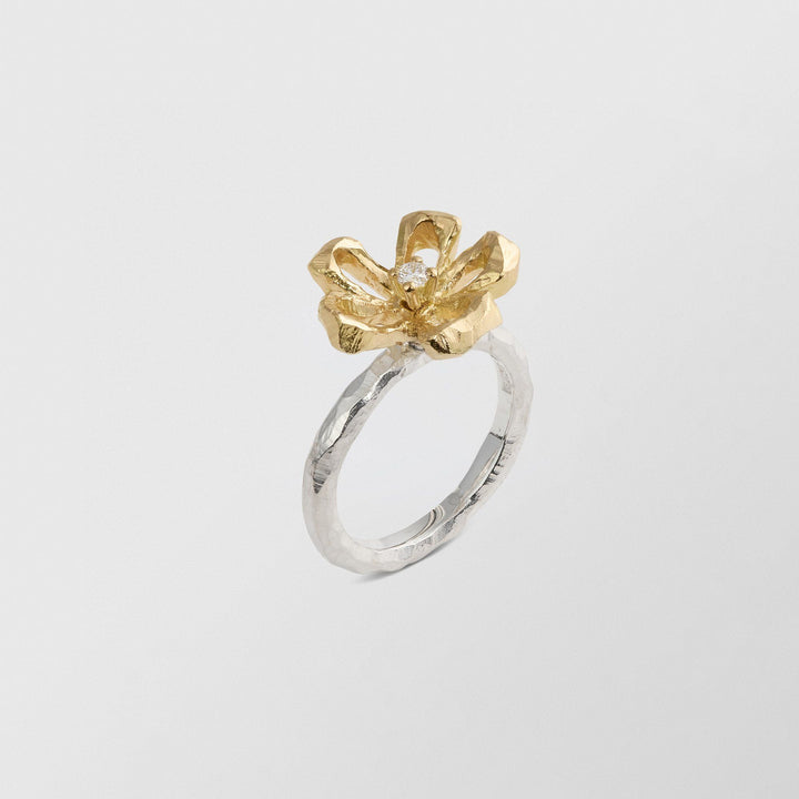 Ringo Flower 18K Gold & Silver Ring w. Diamond