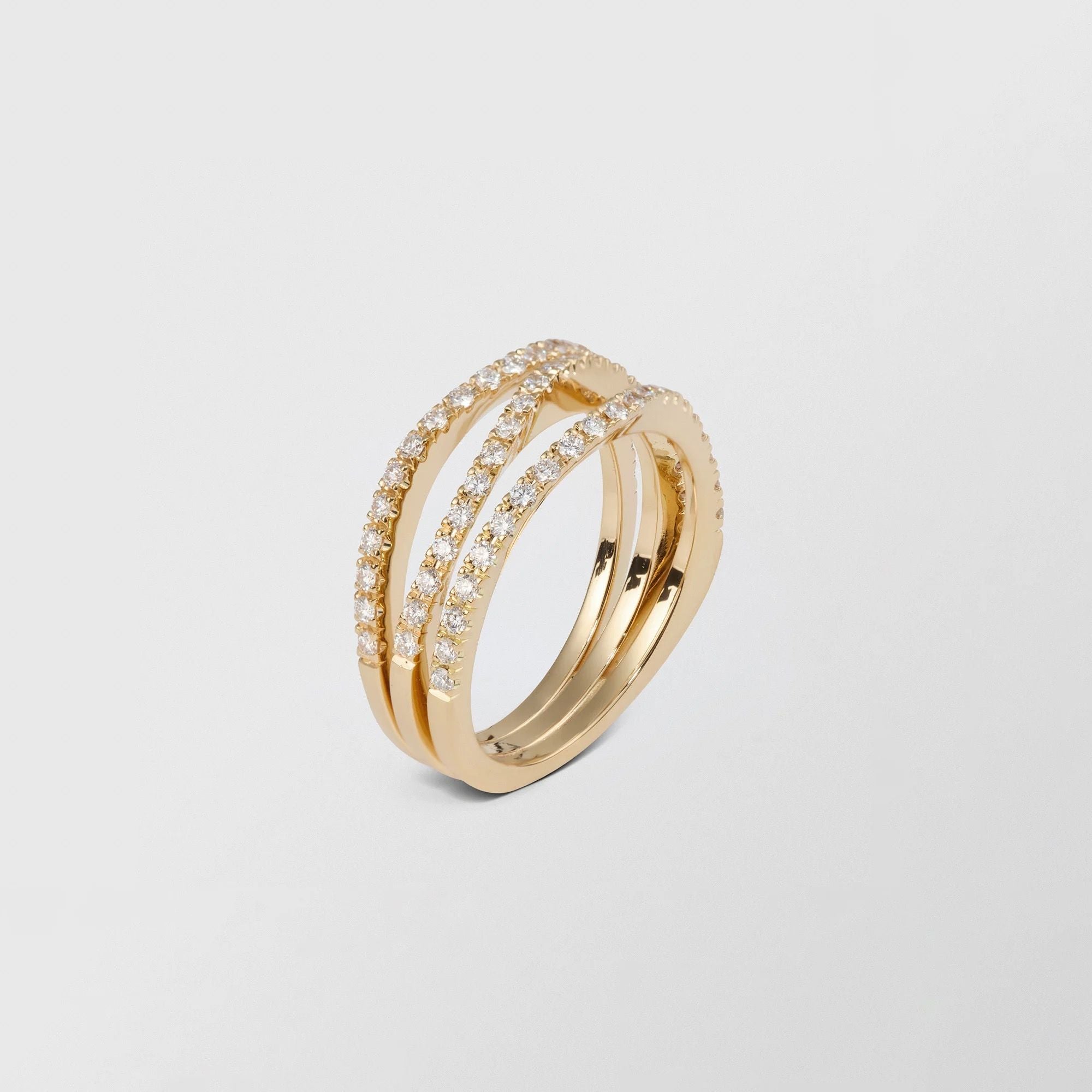 Waves 18K Gold Ring w. 0.63ct Diamond