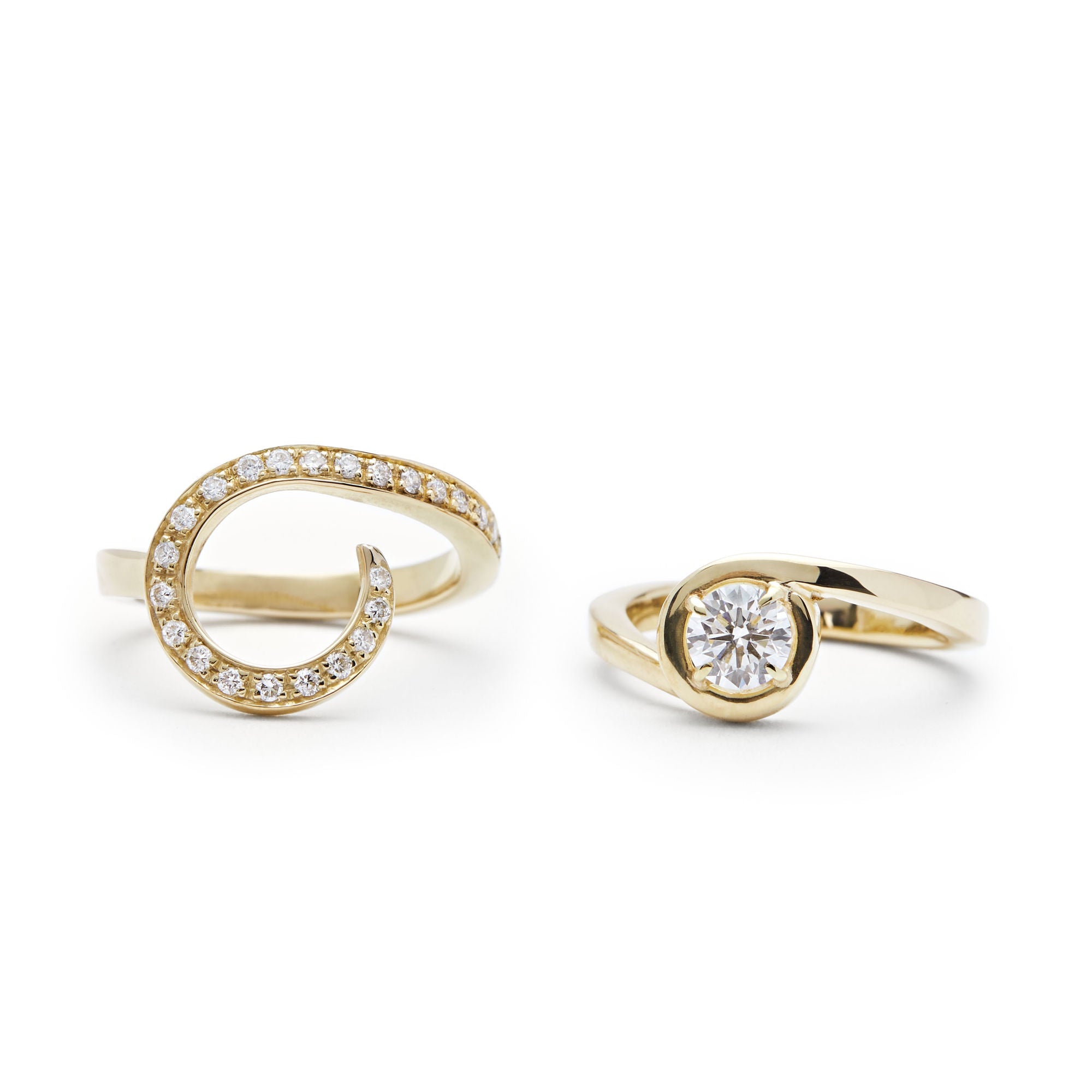 Resiliance 18K Rosegold, Whitegold or Gold Ring w. Lab-Grown Diamonds