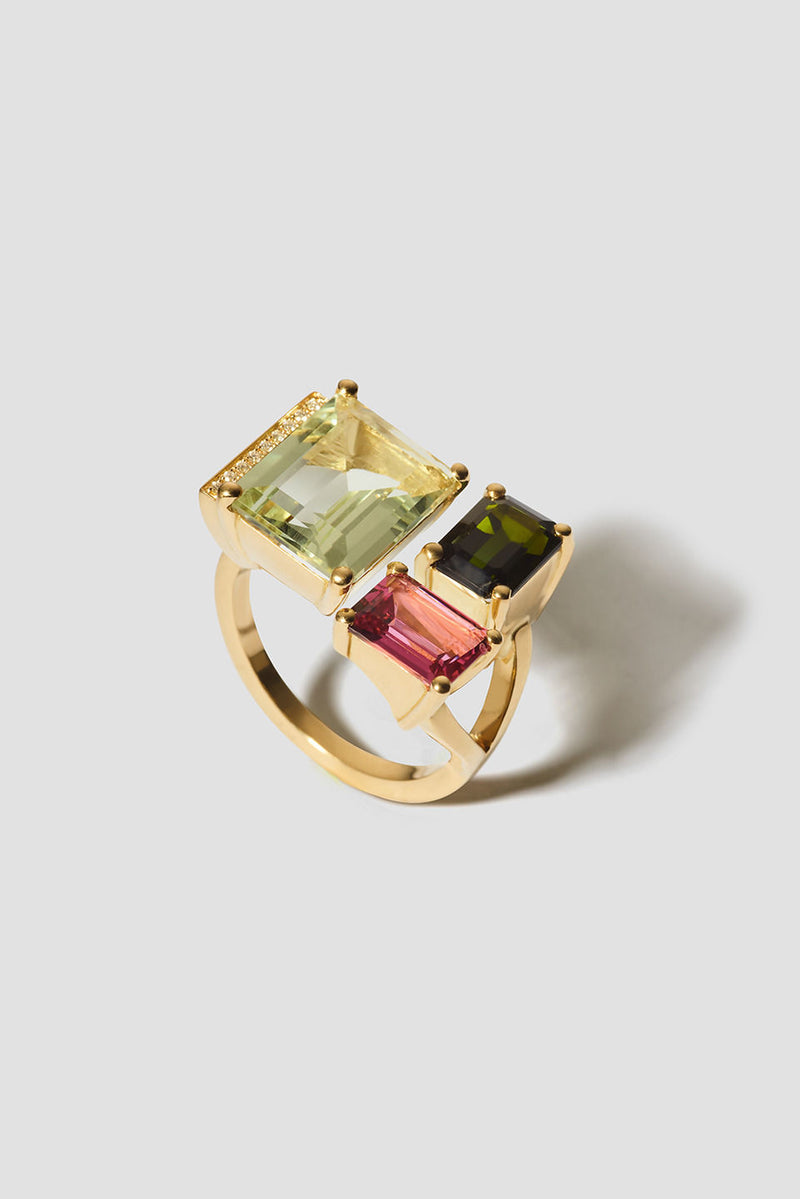 Lustre 15 18K Gold Ring w. Diamond, Prasiolite & Tourmaline