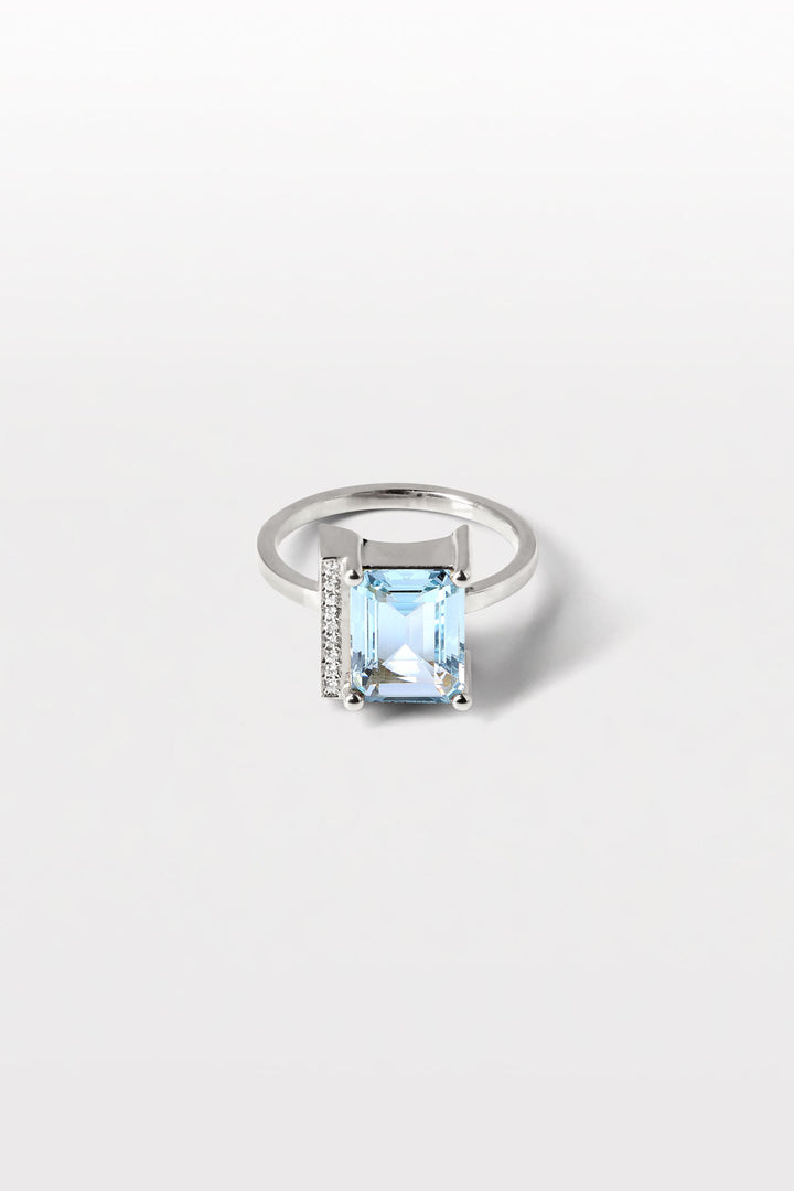 Lustre 20 18K Whitegold Ring w. Diamond & Aquamarine