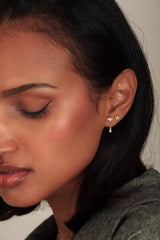 Puce Goutte Romance 18K Gold Earring w. Diamonds