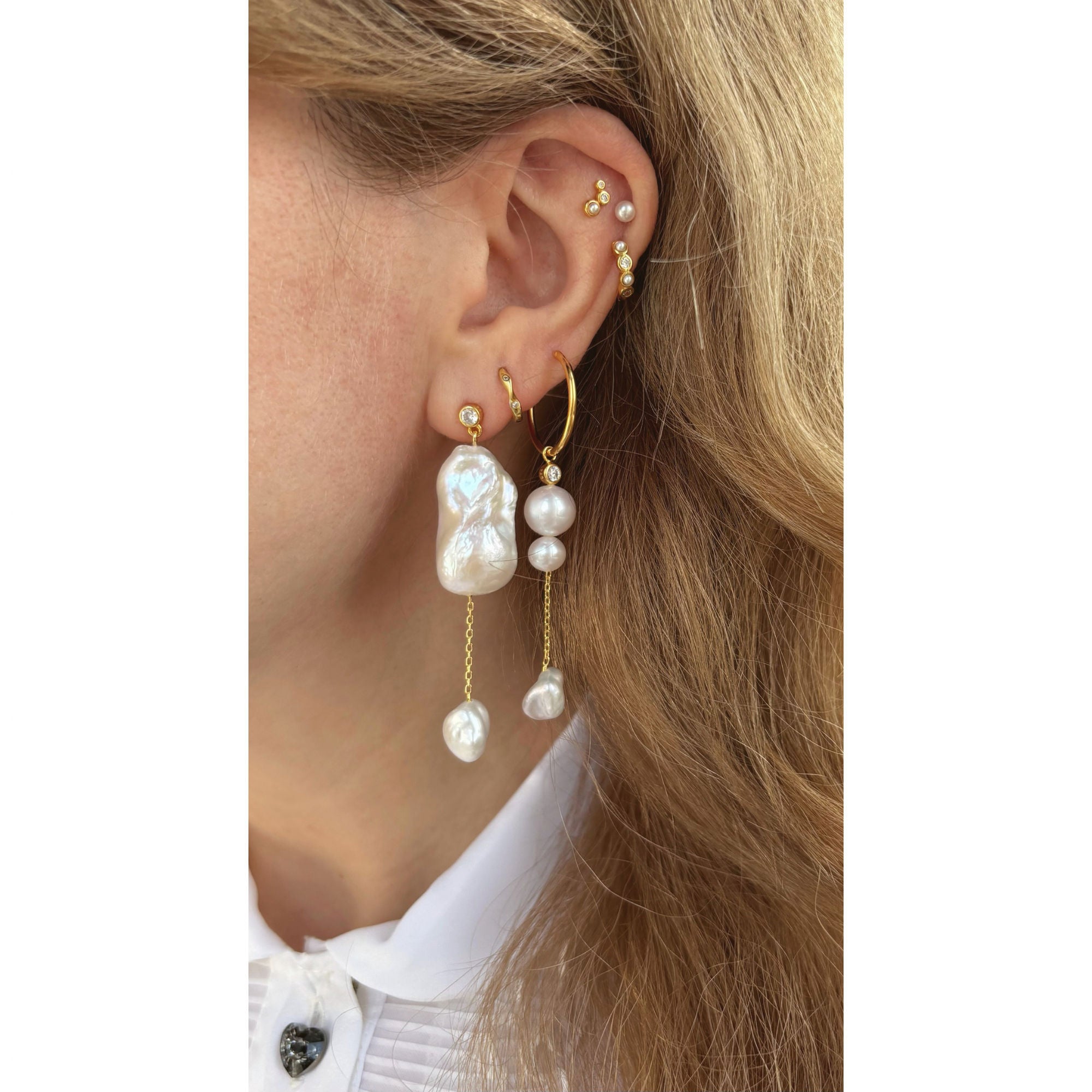 Juno Gold Plated Stud w. Cubic Zirconia & Pearls
