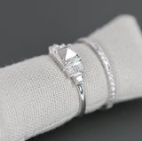 Raw Classic Pointy 18K Whitegold Ring w. Diamonds