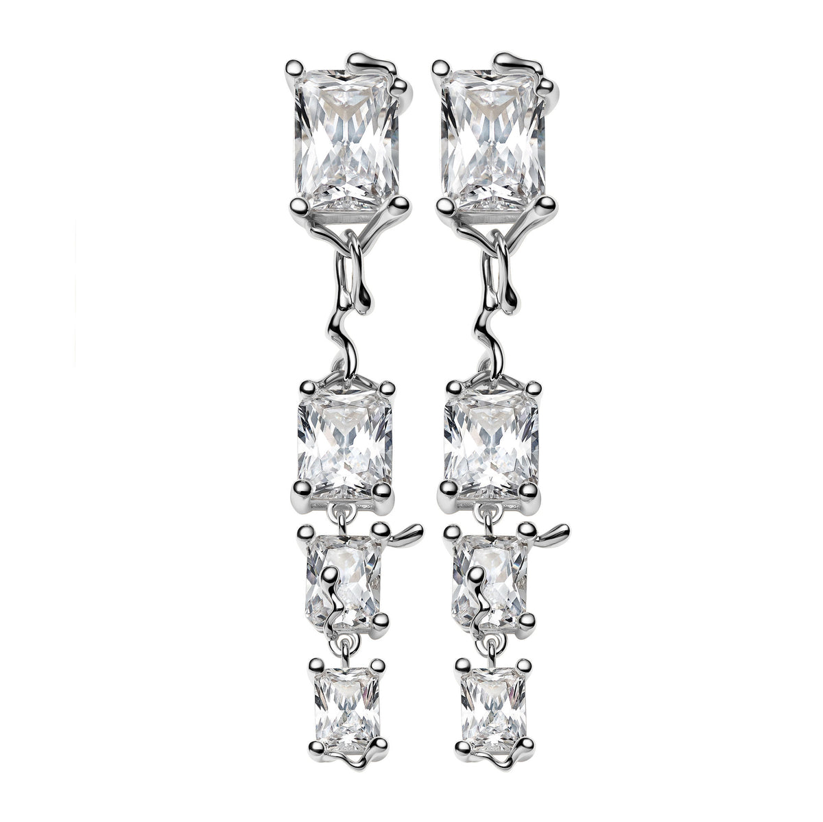 Roppongi Chandelier Silver Earring w. Zirconia