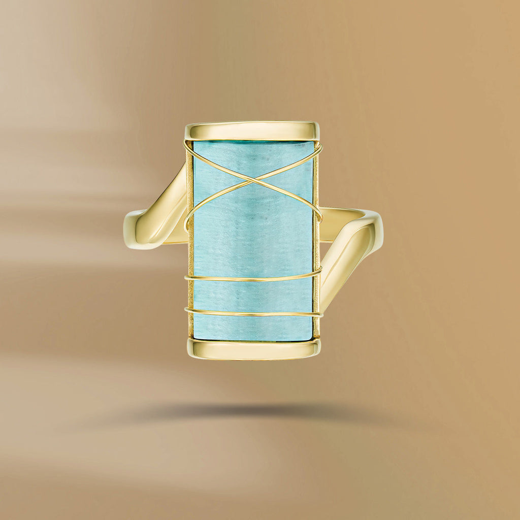 Karura 18k Gold Ring w. Aquamarin