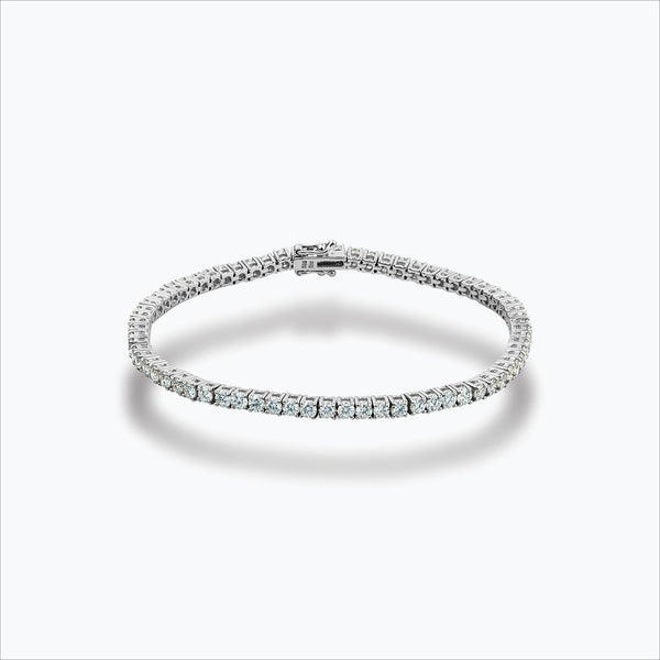 Tennis 18K White Gold Bracelet w. Diamonds