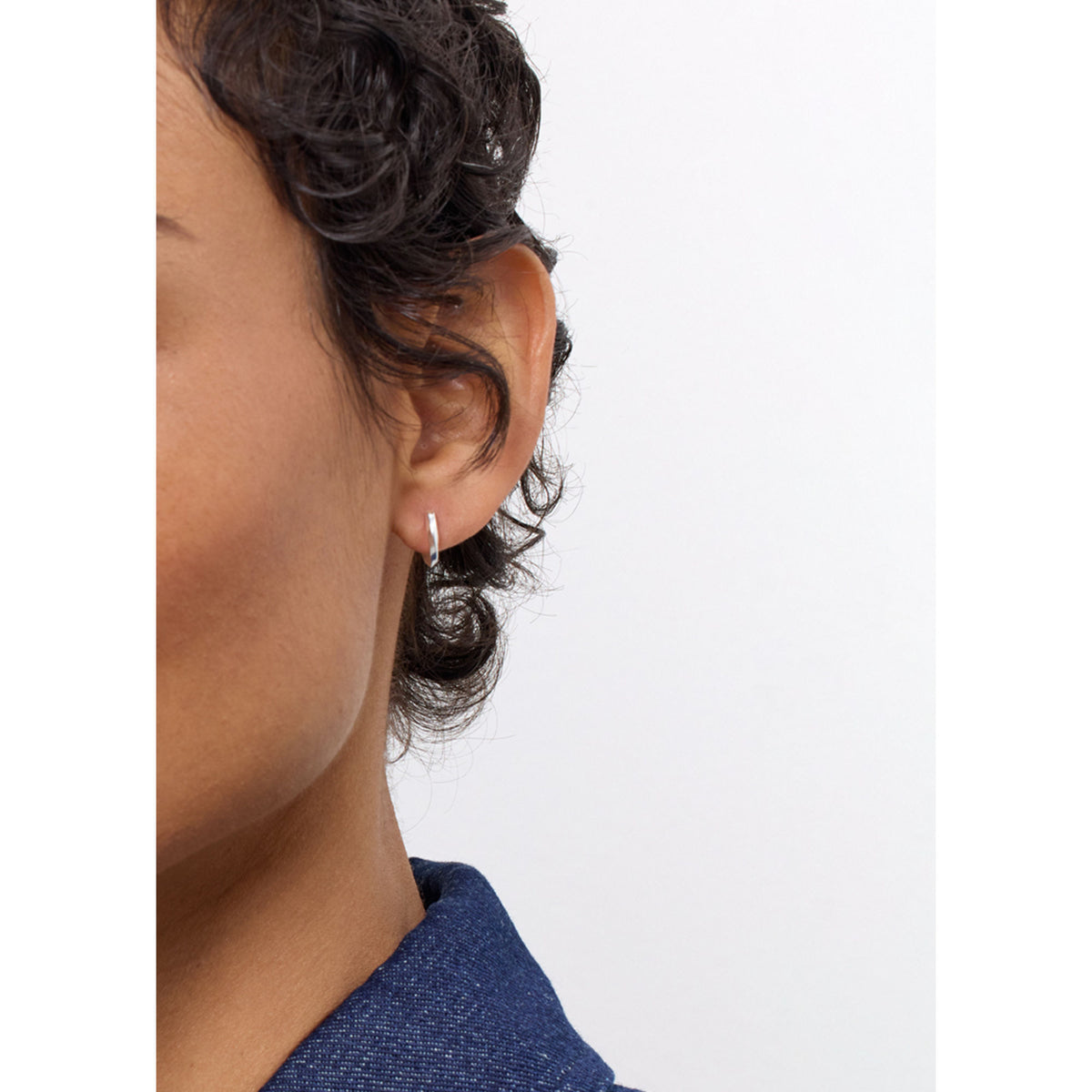 Der Twist Mini Silver Hoop