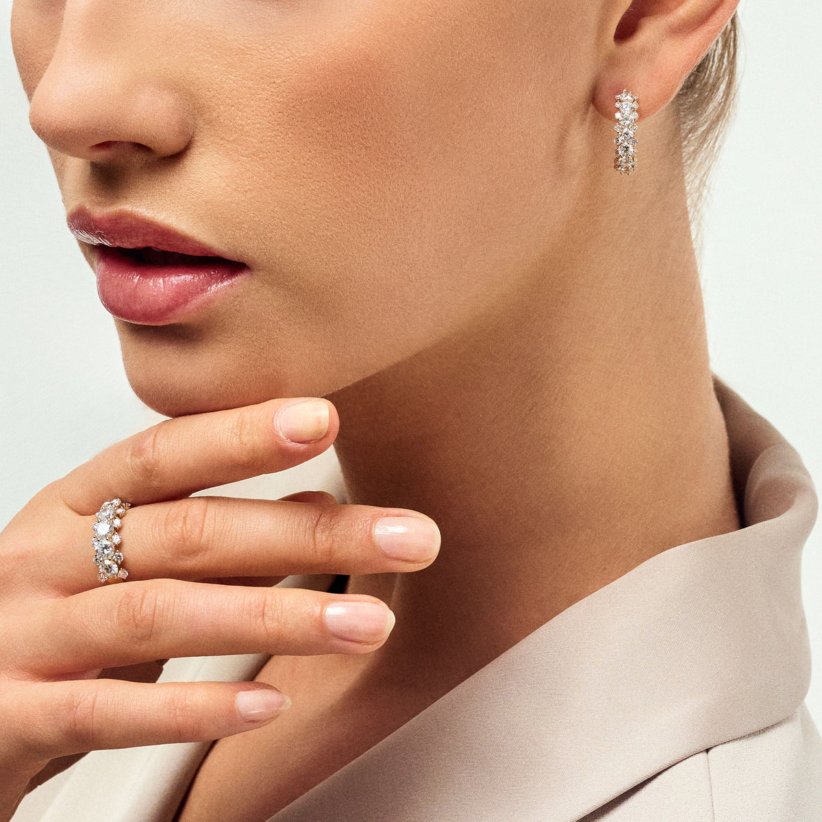 Fior 14K Hvidguld Hoops m. Lab-Grown Diamanter