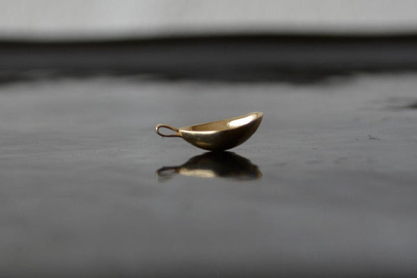 Bean 14K Gold Pendant