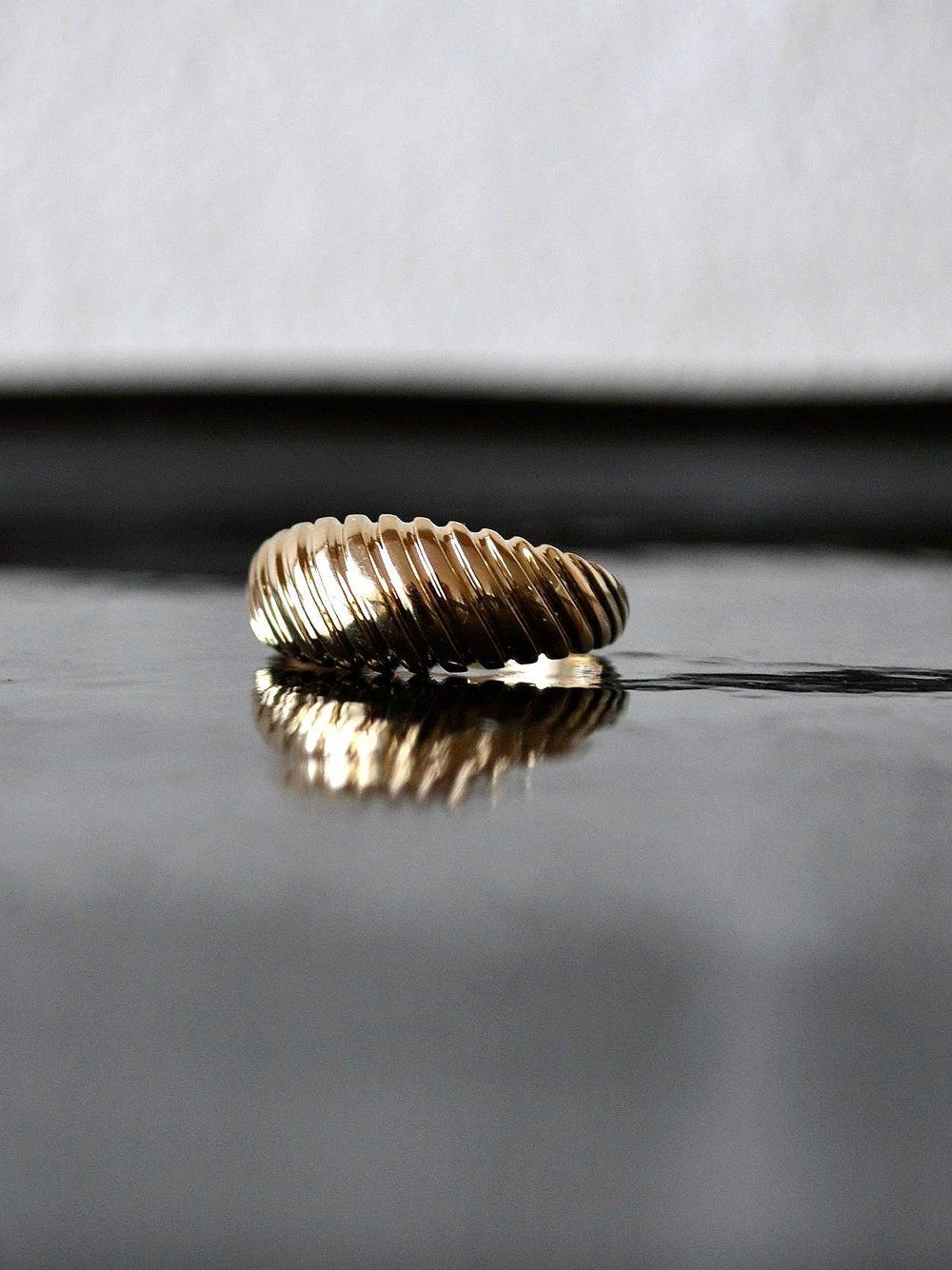 Twist crossant 10K Gold Ring