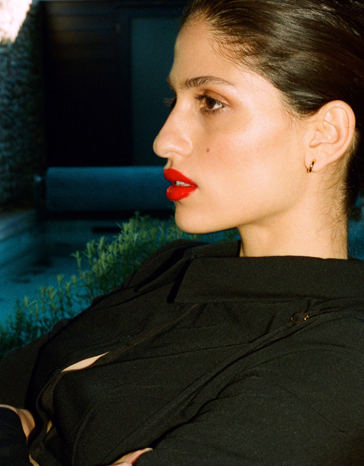 Fett. 18K Gold Huggies