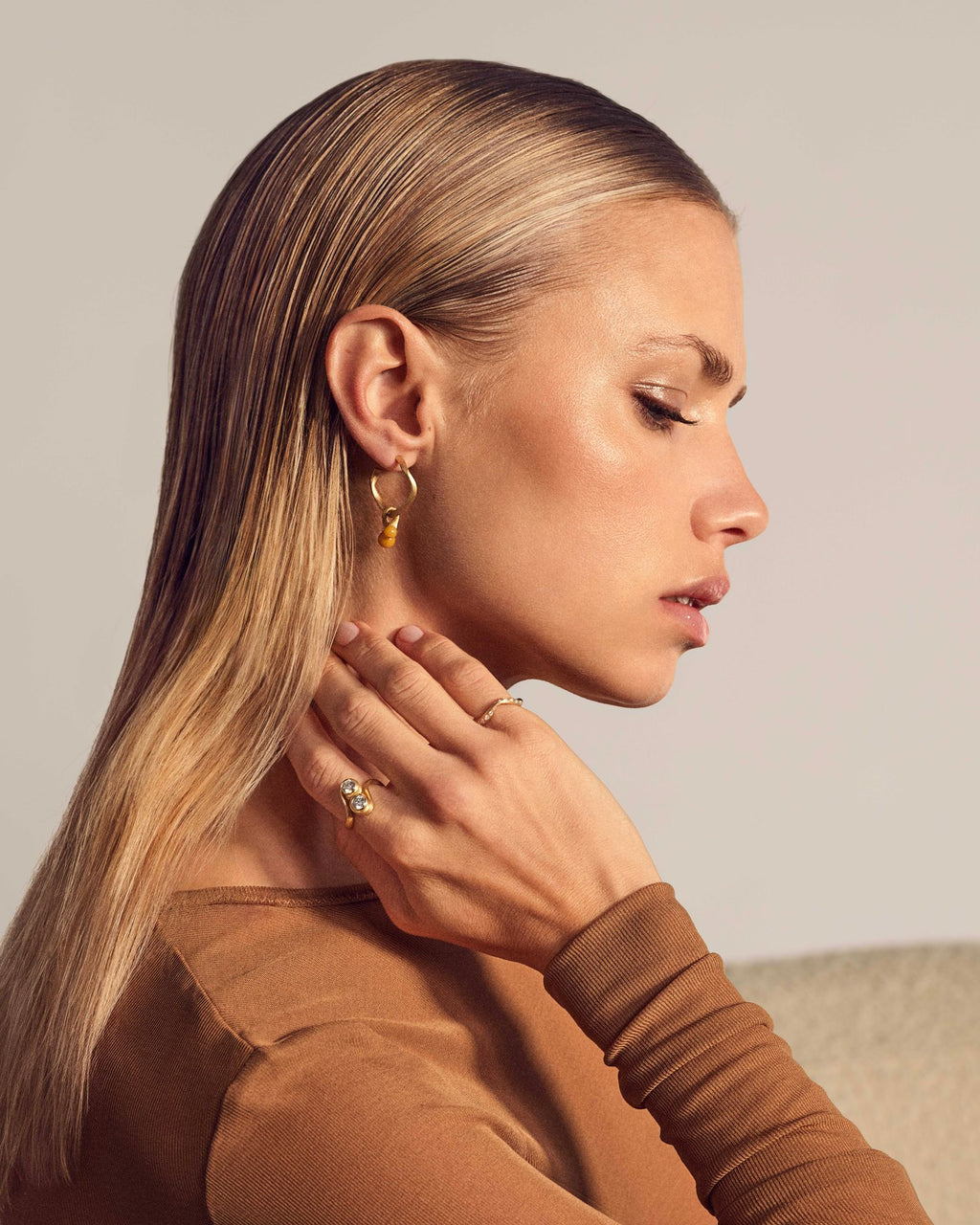 Vega Solitaire Duo 18K Gold Ring w. Diamonds