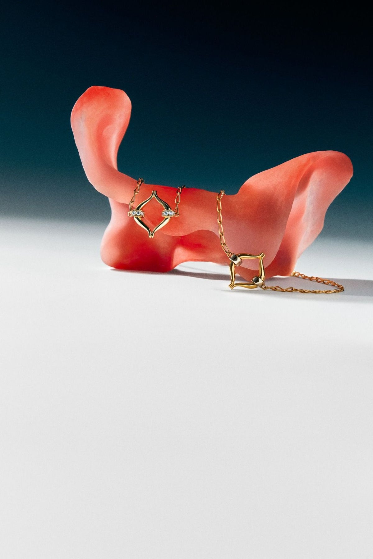 Eboris Link Paved 18K Gold Necklace w.Diamonds