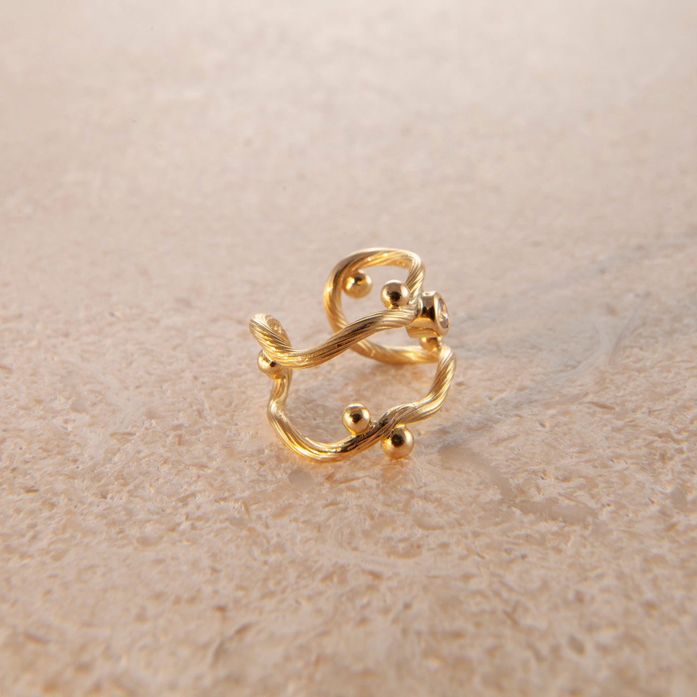 Seafire 18K Gold Ear Cuff w. Diamond