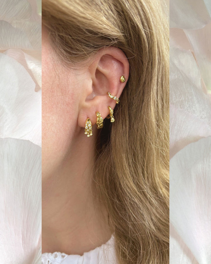 Shelly 18K Gold Plated Earrings w. Zirconia Party Box