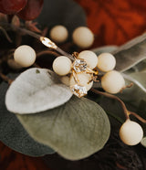 Shield 14K Gold Ring w. Topaz