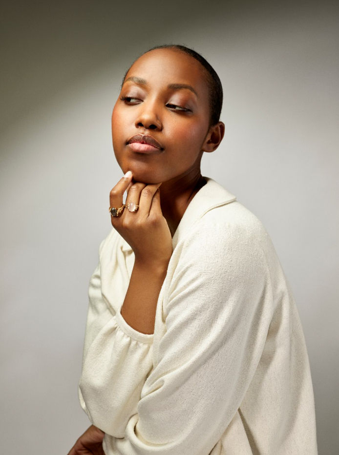 BoHo 18K Gold Ring w. Moonstone & Diamonds