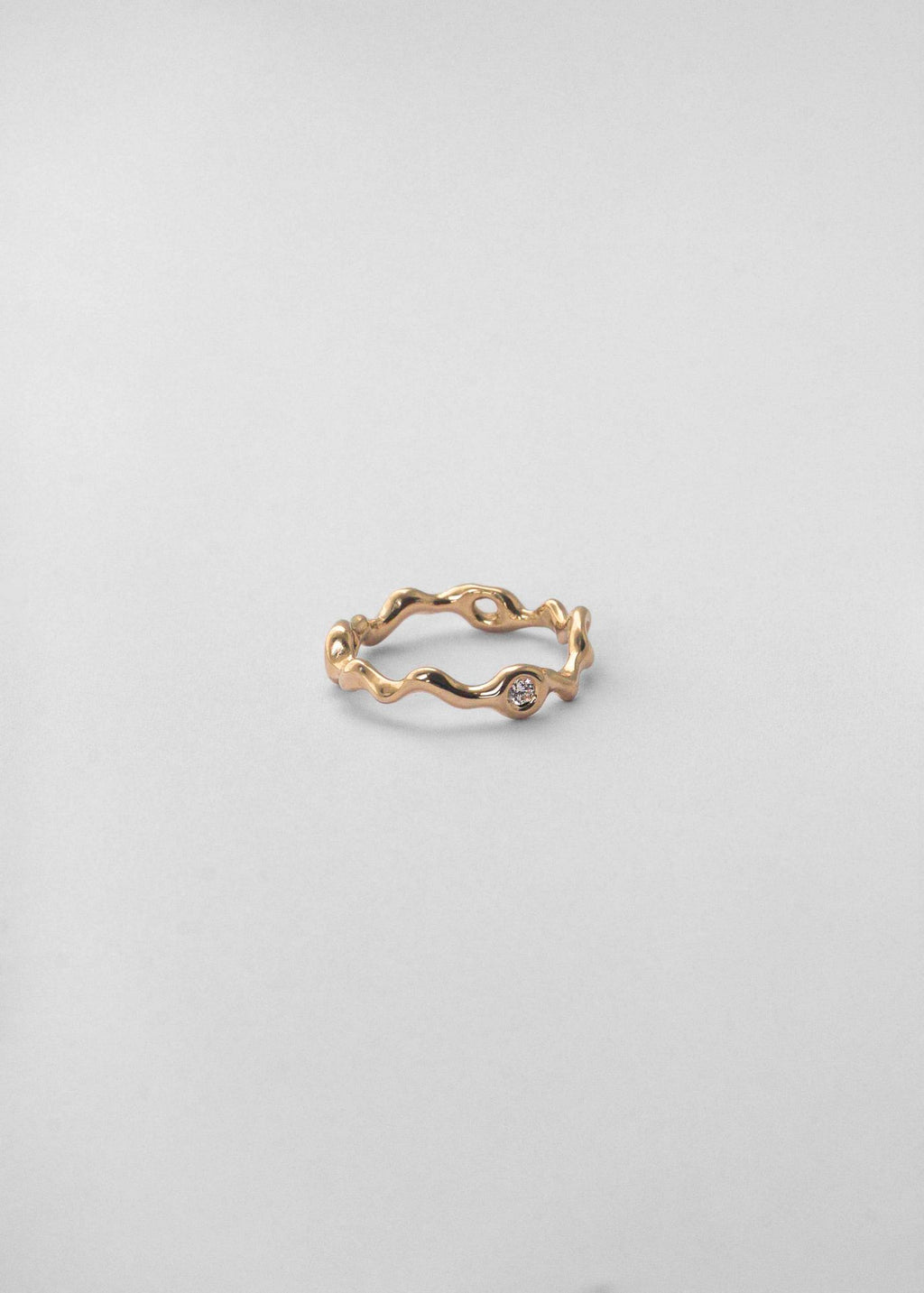 Spuma 14K Gold Ring w. Diamond