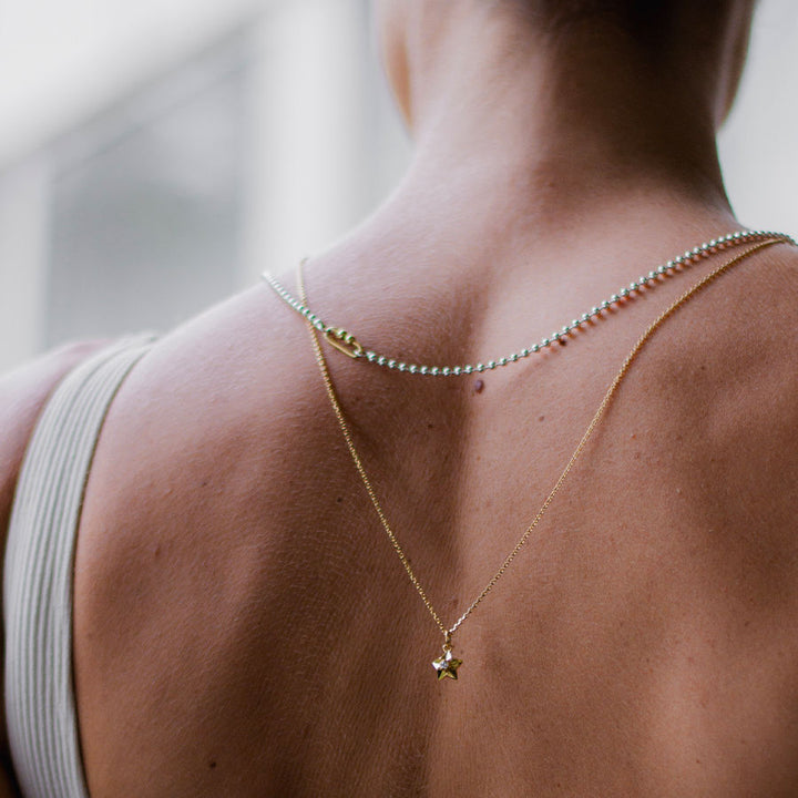 Stardust 18K Gold Pendant w. Lab-Grown Diamond