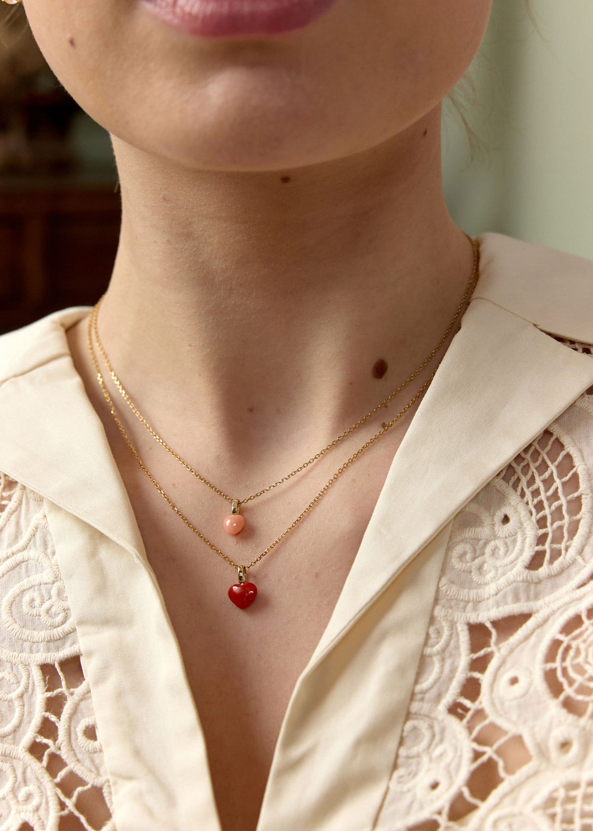 Heart 10K Gold Pendant w. 8 mm Red Coral & Diamonds