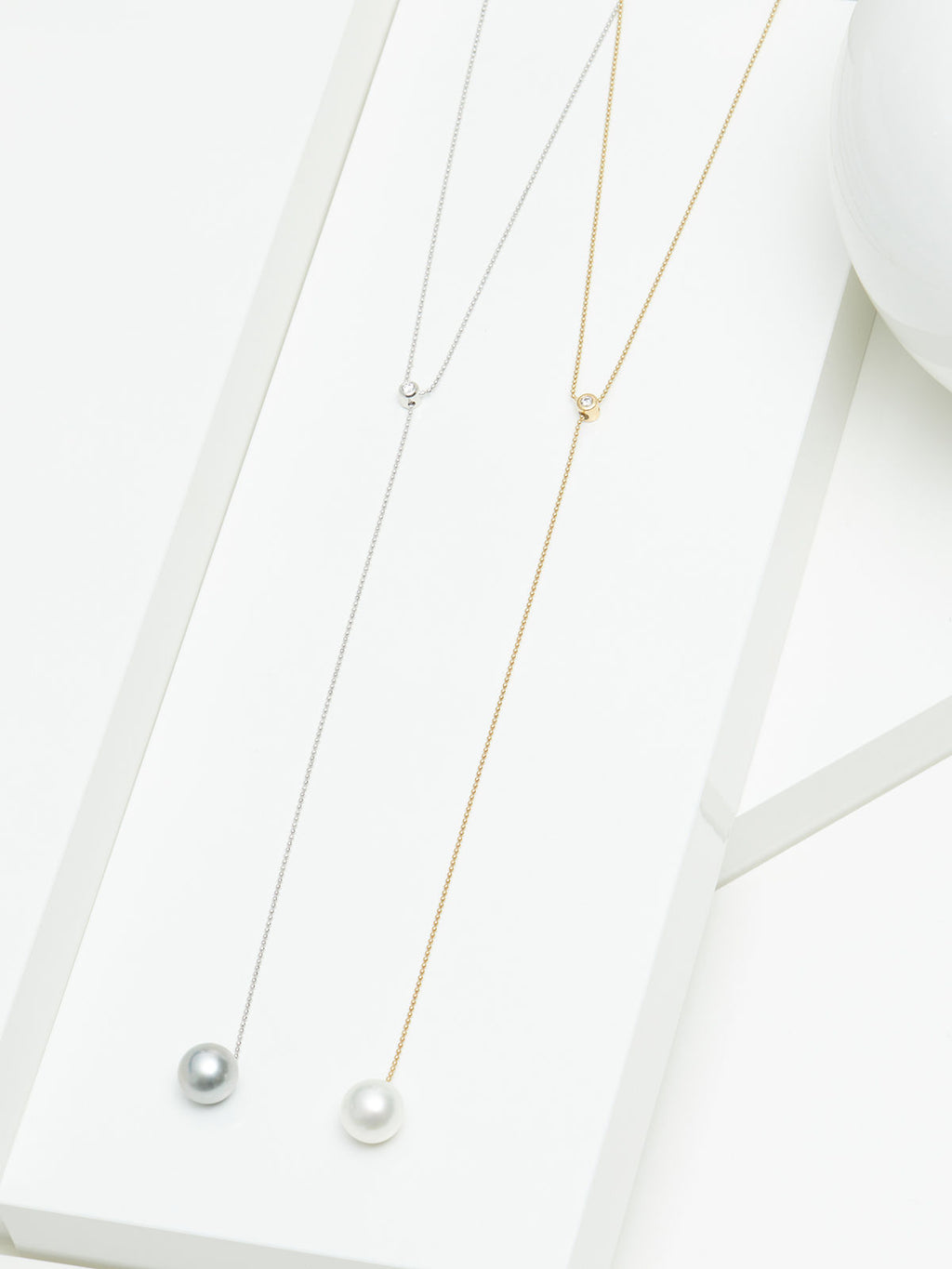 Y 18K Gold Necklace w. Diamond & Freshwater Pearl