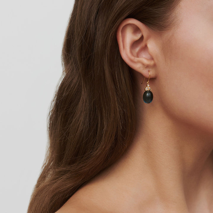 Tasha Gold plattierte Ohrringe w. London Blue Zirconia & Crystal