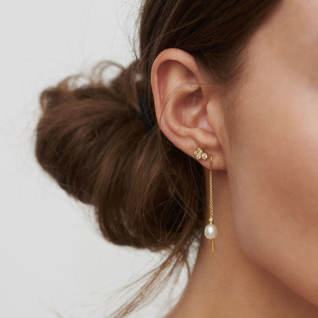 Treasure Mini Gold Plated Earrings w. Clear Zirconia