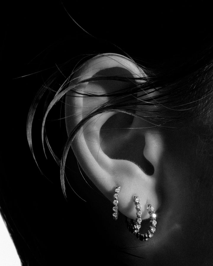 True Romance 8 14K White Gold Huggie w. Lab-Grown Diamonds