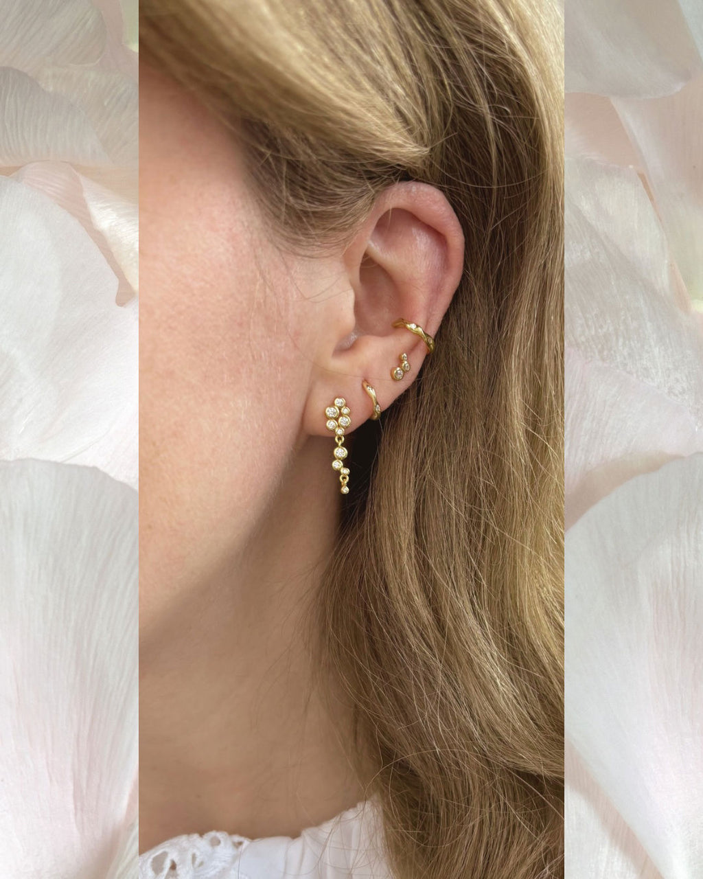 Twist 18K Gold Plated Earrings w. Zirconia Party Box