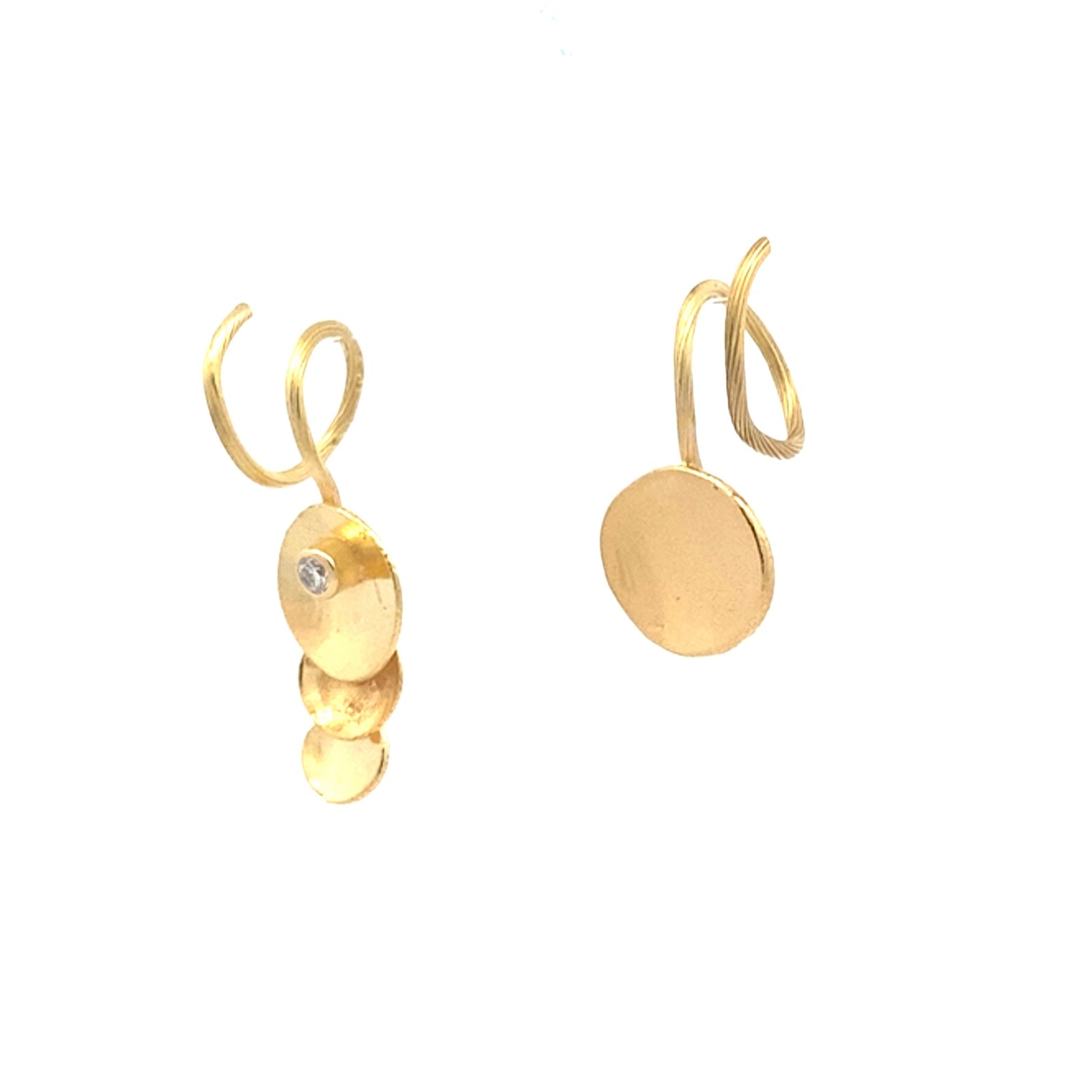 Diatom 18K & 22K Gold Earring w. Diamond