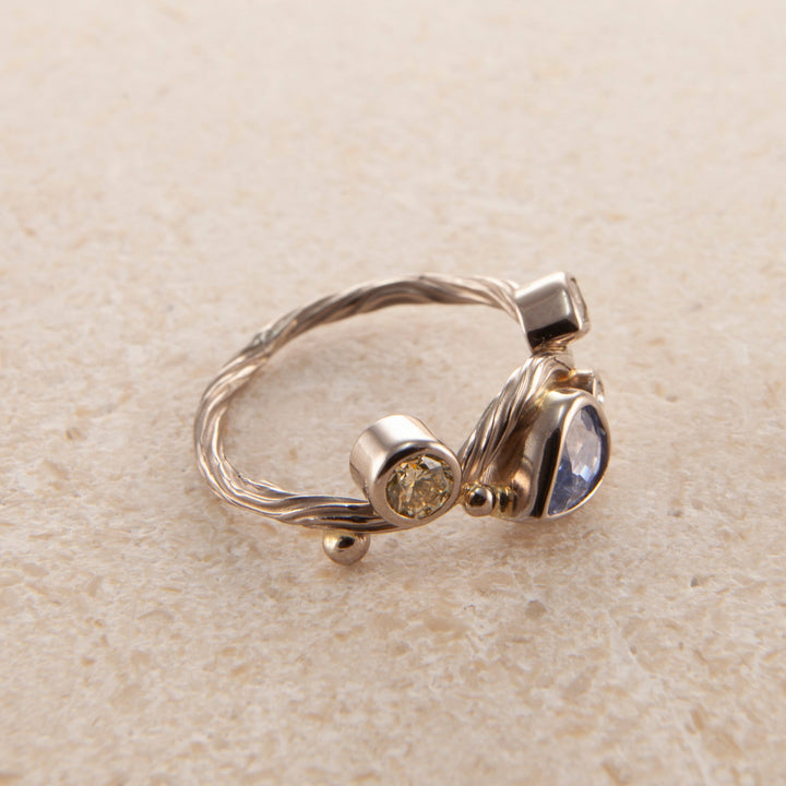 Seafire White 18K & 22K Whitegold Ring w. Sapphire & Diamond