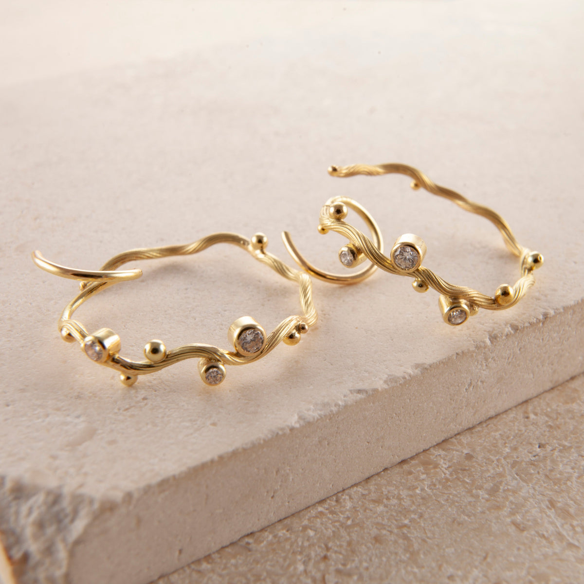 Tallulah Large 18K & 22K Gold Hoop w. Diamonds
