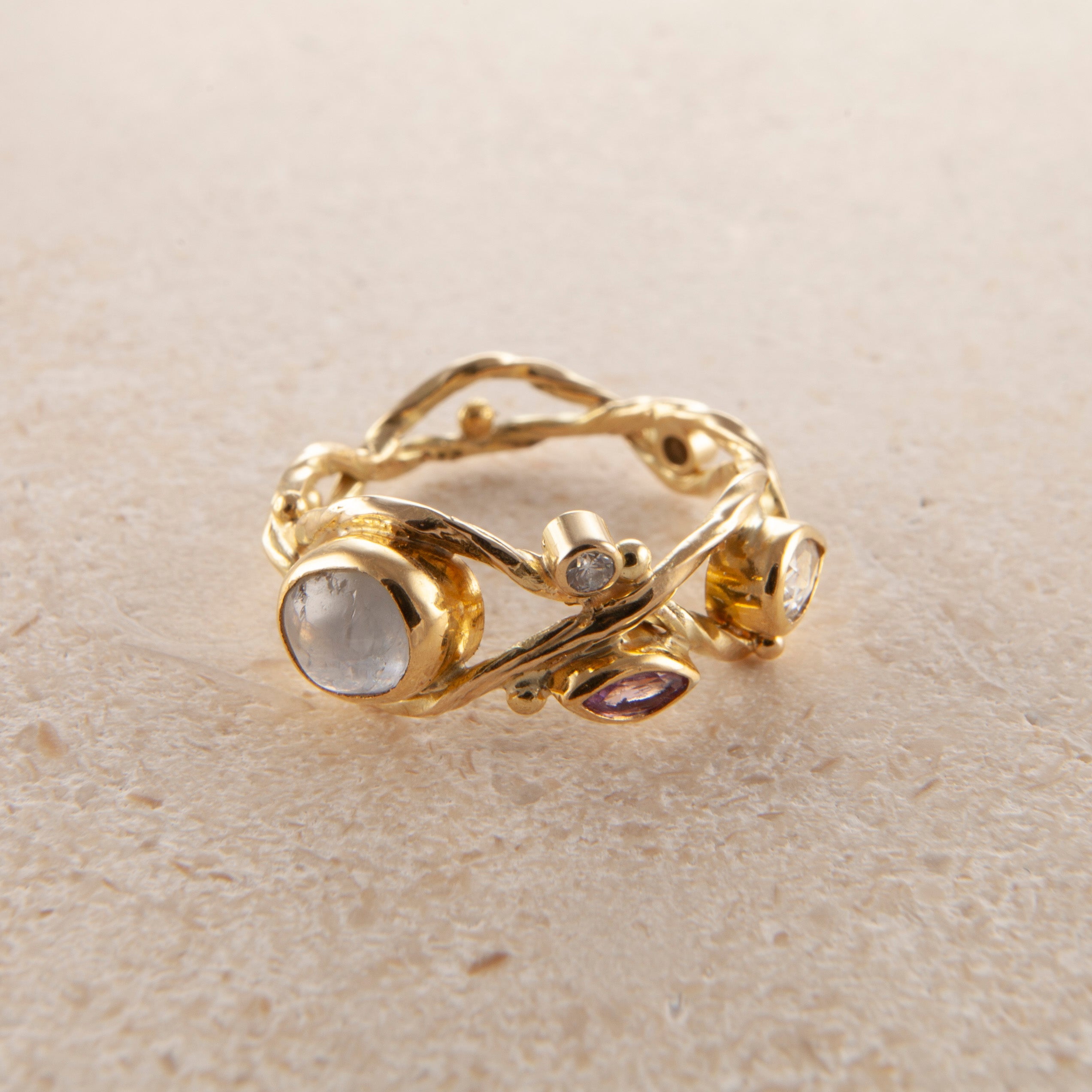 Seafire 18K & 22K Gold Ring w. Star Sapphire & Diamond