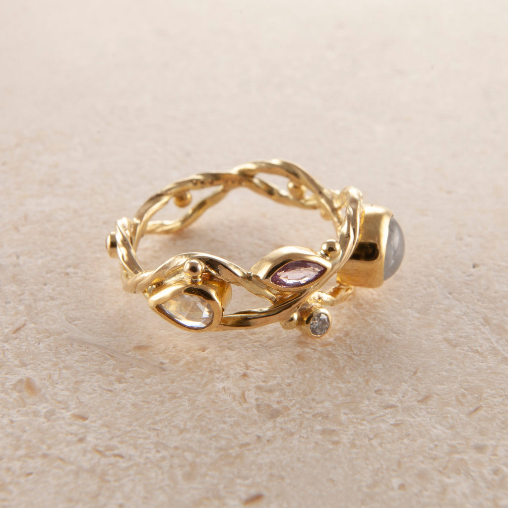 Seafire 18K & 22K Gold Ring w. Star Sapphire & Diamond