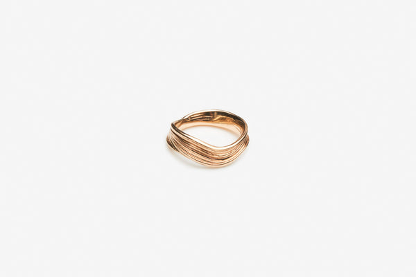 Palea Curve 14K Gold Ring