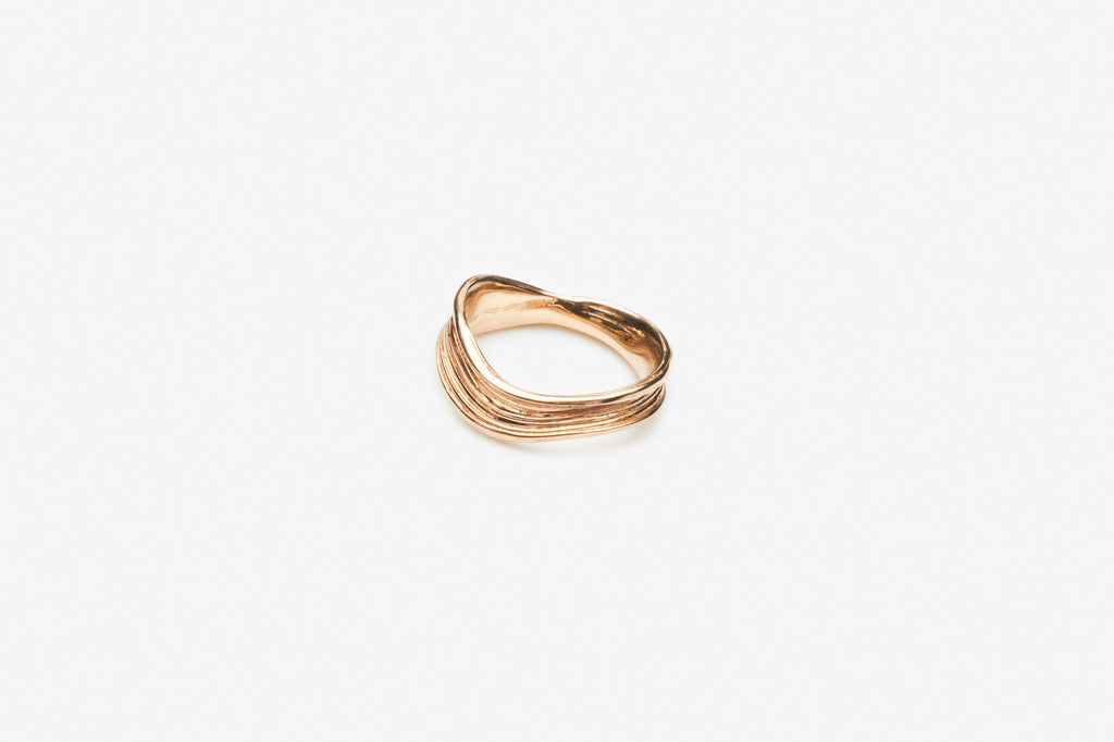 Palea Curve 14K Gold Ring