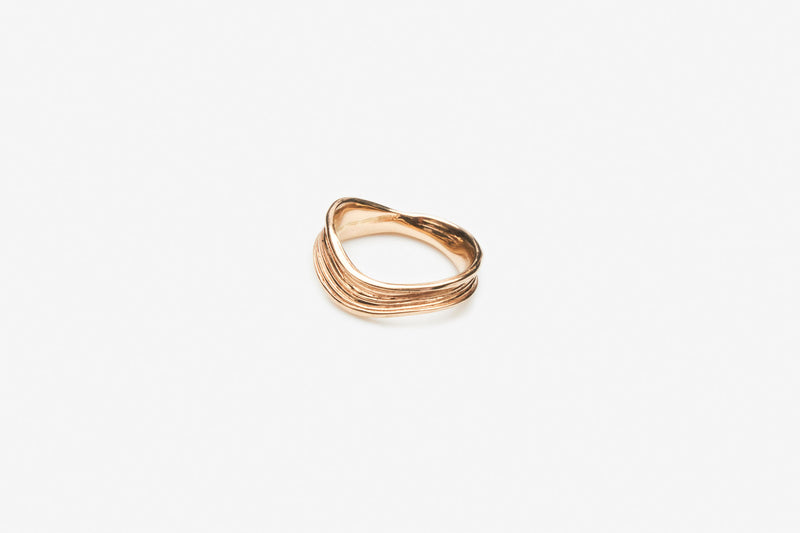 Palea Curve 14K Gold Ring