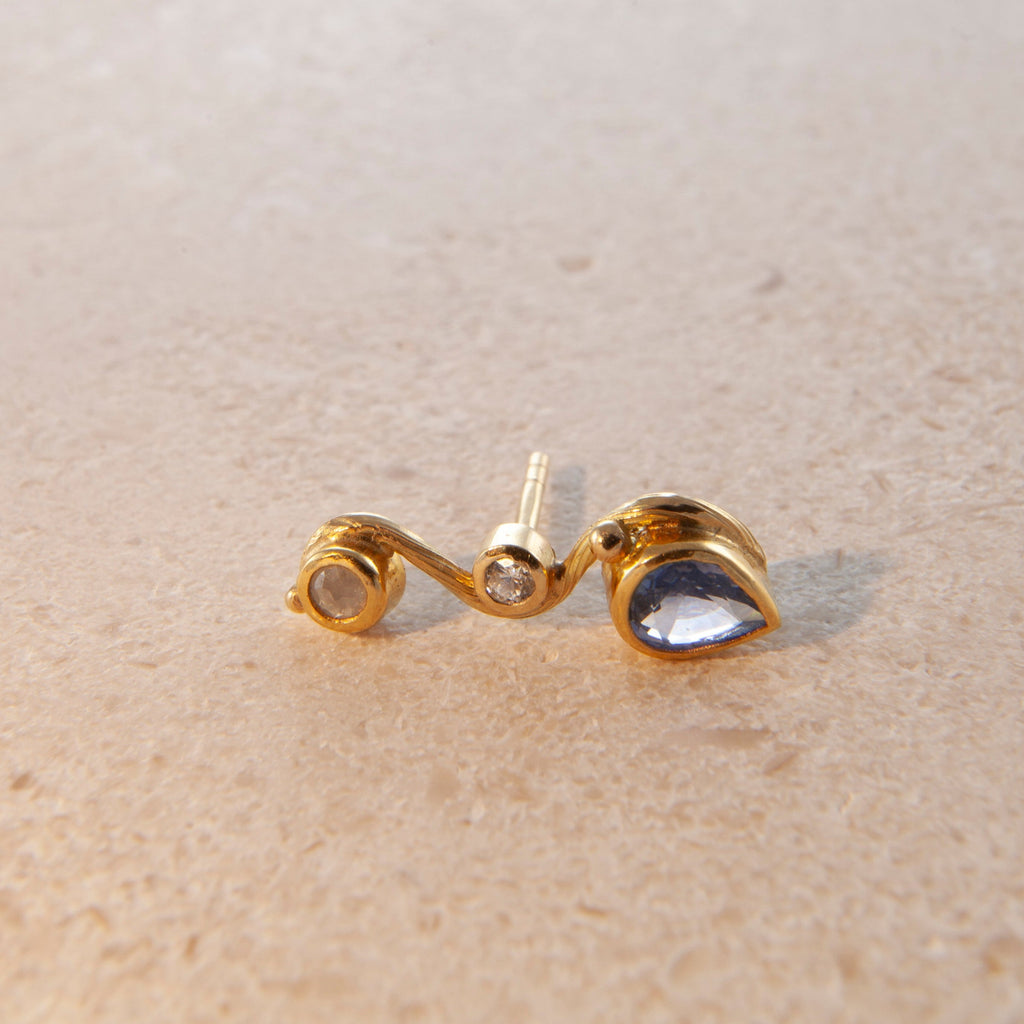 Seafire 18K & 22K Guld Ørering m. Safir & Diamant