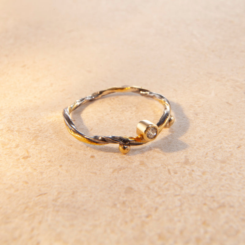 Seafire 18K, 22K & 24K Gold & Silver Ring w. Diamond