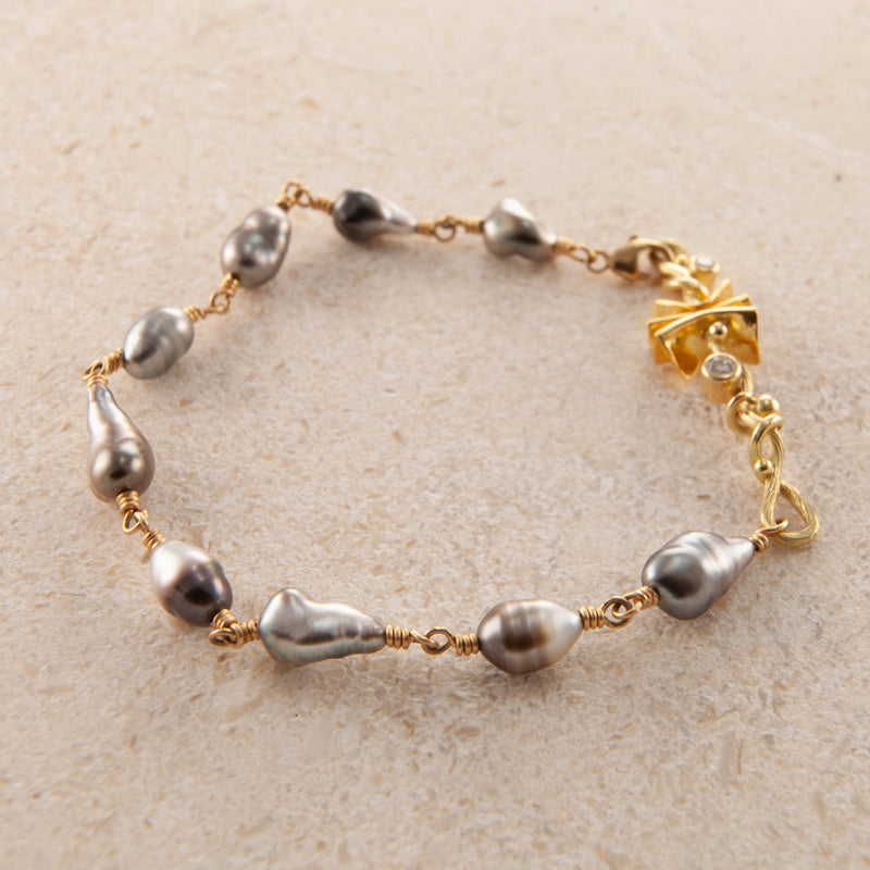 Dragon Seafire 22K Gold Bracelet w. Thaiti Keshi Pearl & Diamonds